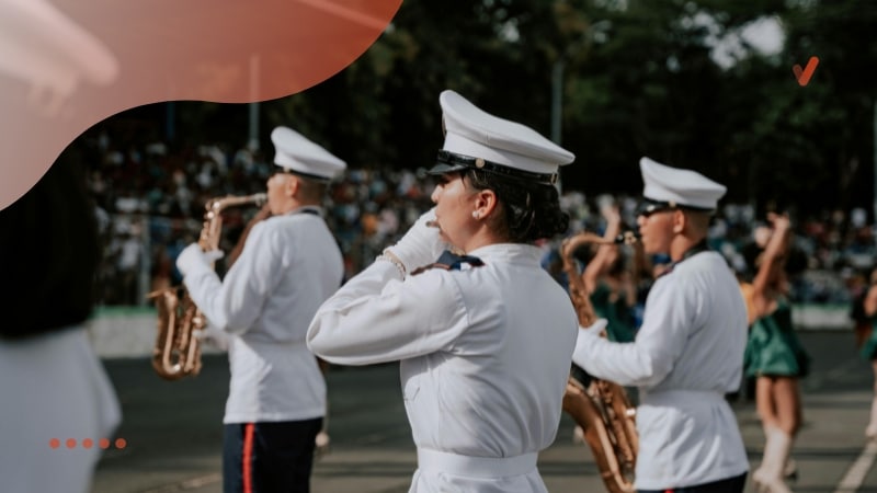 Certames nacionais militares abertos