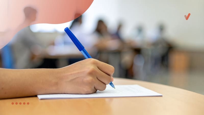 Processos seletivos com inscrições abertas Processos seletivos com inscrições abertas